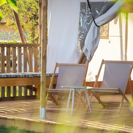 Glamping Kolpa Resort Gradac Eksteriør billede